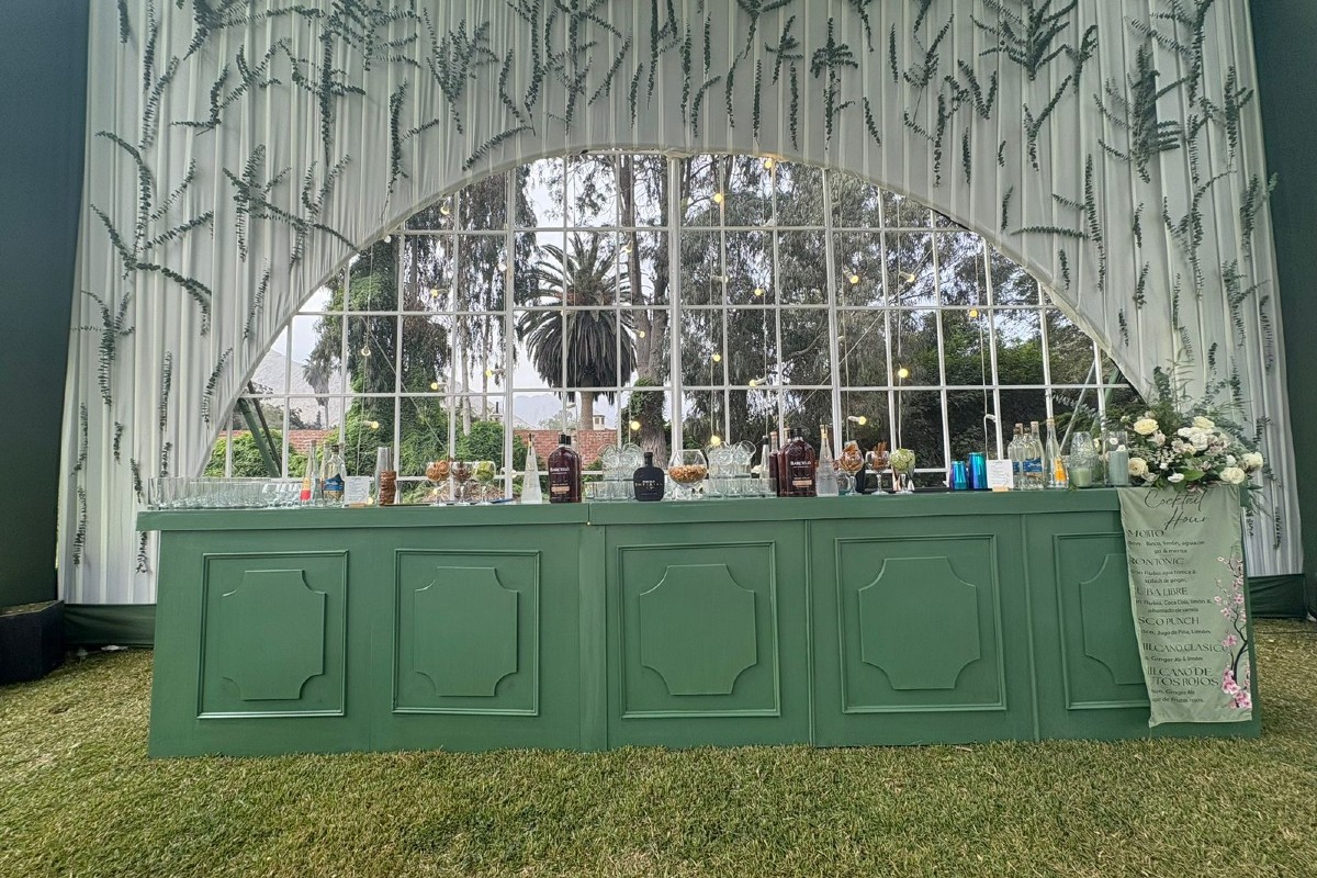 Bohemia Open Bar