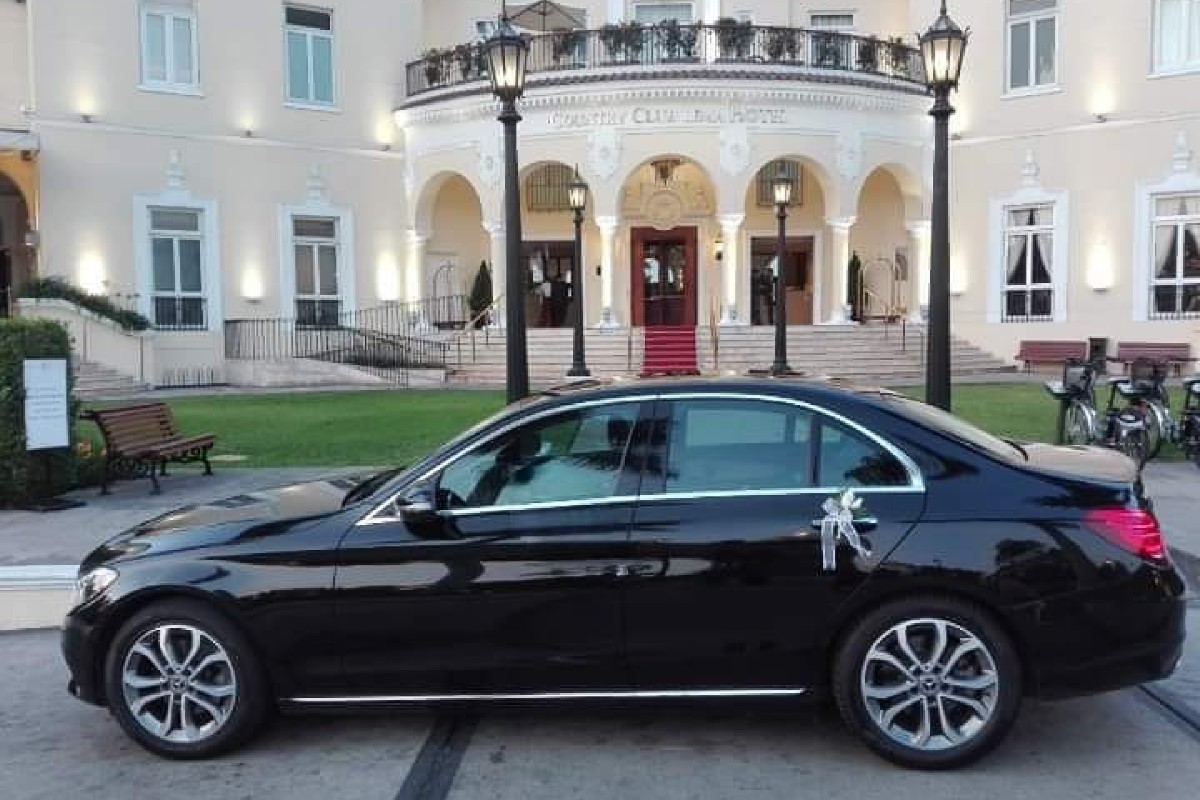 Auto para traslado de novia