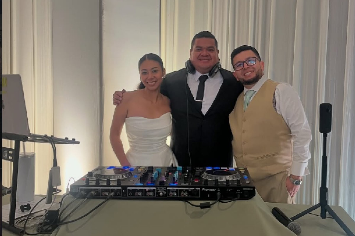 Dj Gary Elera - BODAS - CONCIERTOS - CORPORATIVOS - PRIVADOS