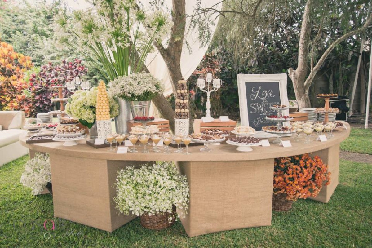 CATERING Y PRODUCTORA