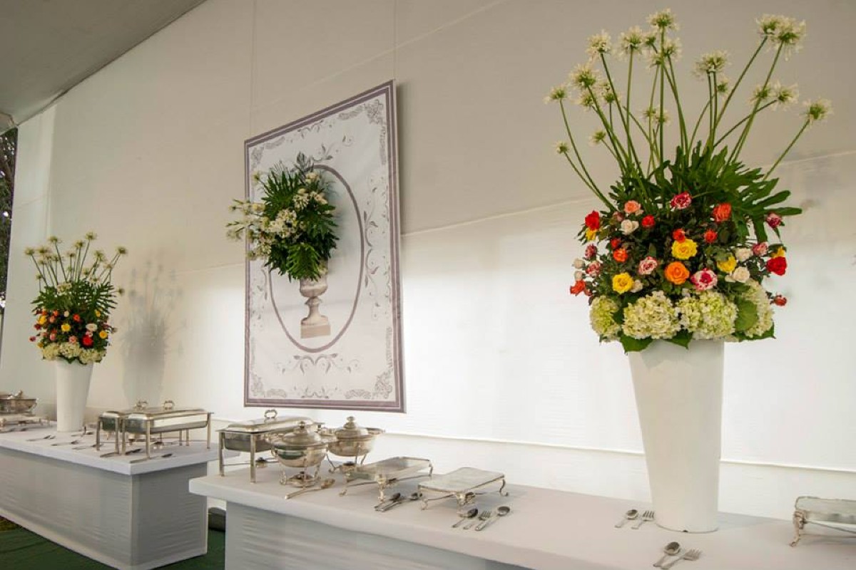 CATERING Y PRODUCTORA