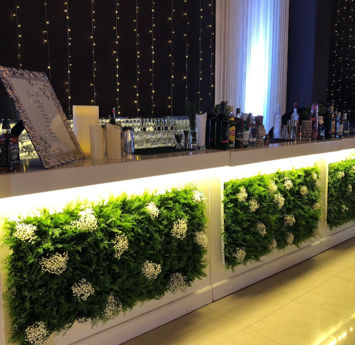 Magic Bar
