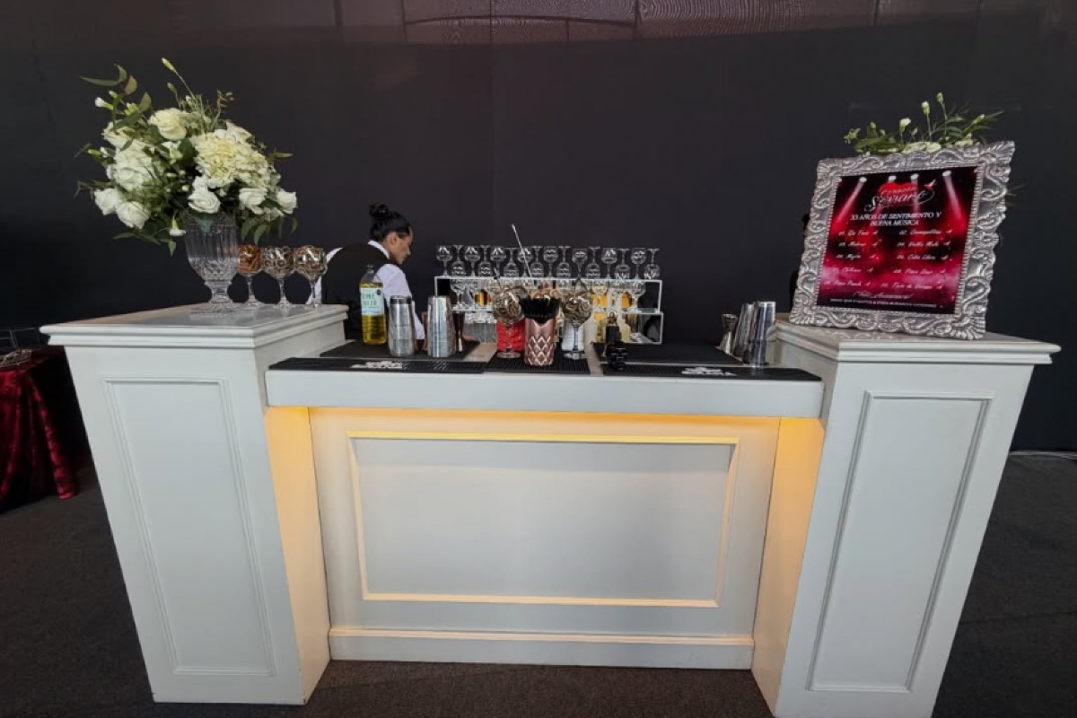 Magic Bar
